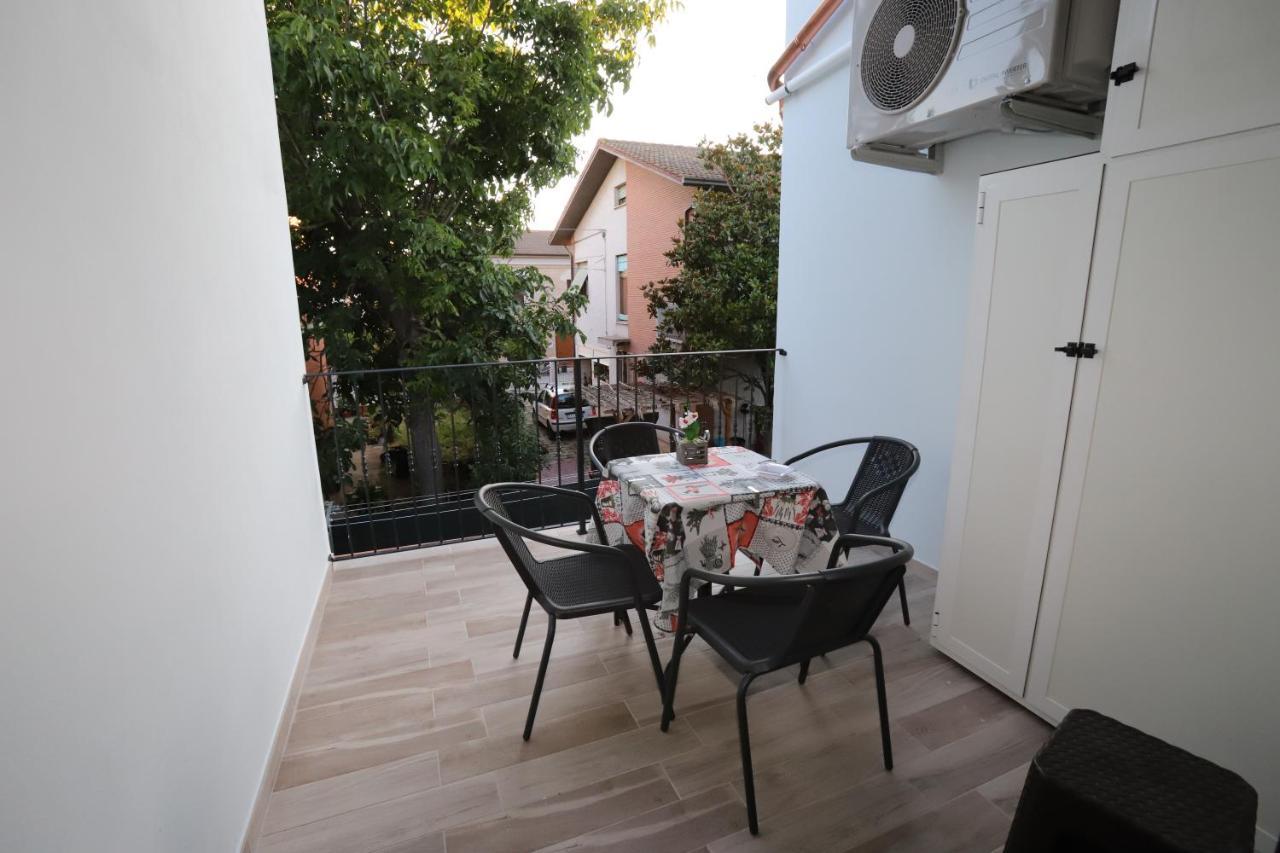 Orchidea Rooms&Suites Civitanova Marche Buitenkant foto